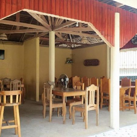 Zen Rooms Basic Replica Manor Siquijor Exterior foto